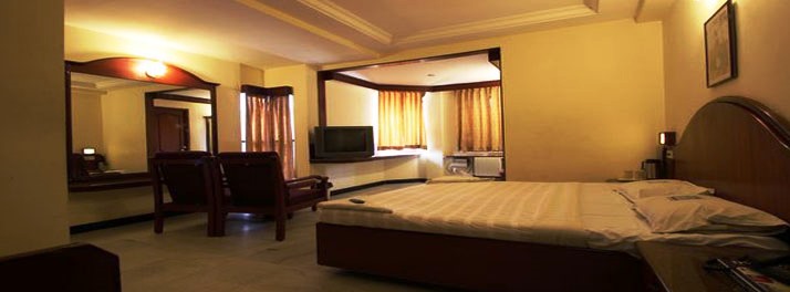1687/Hotel Rathna Residency - Madurai 10.jpg